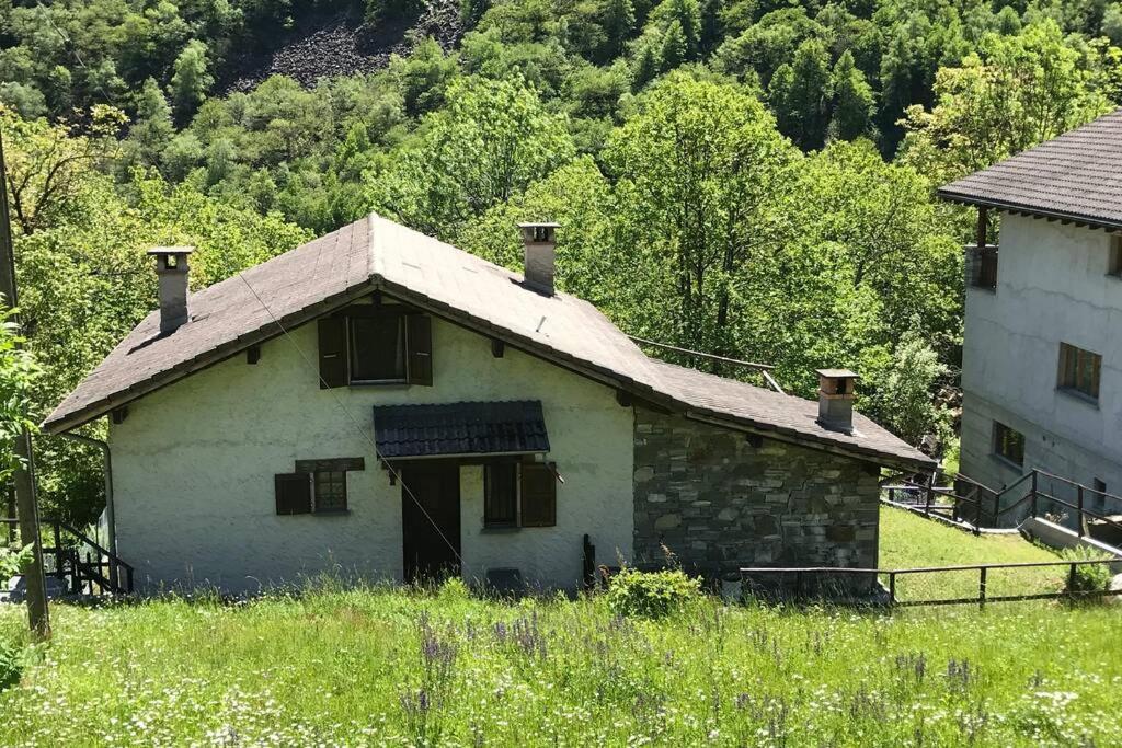 Casa Cantoni Lavizzara Luaran gambar