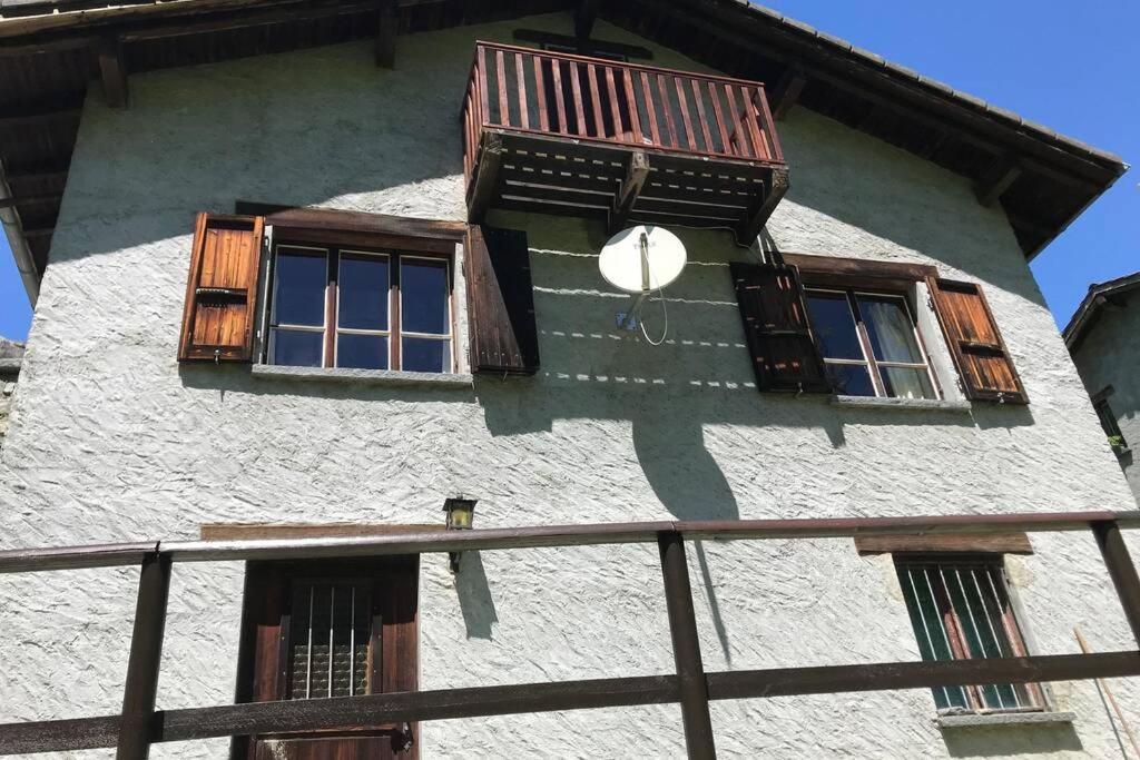 Casa Cantoni Lavizzara Luaran gambar